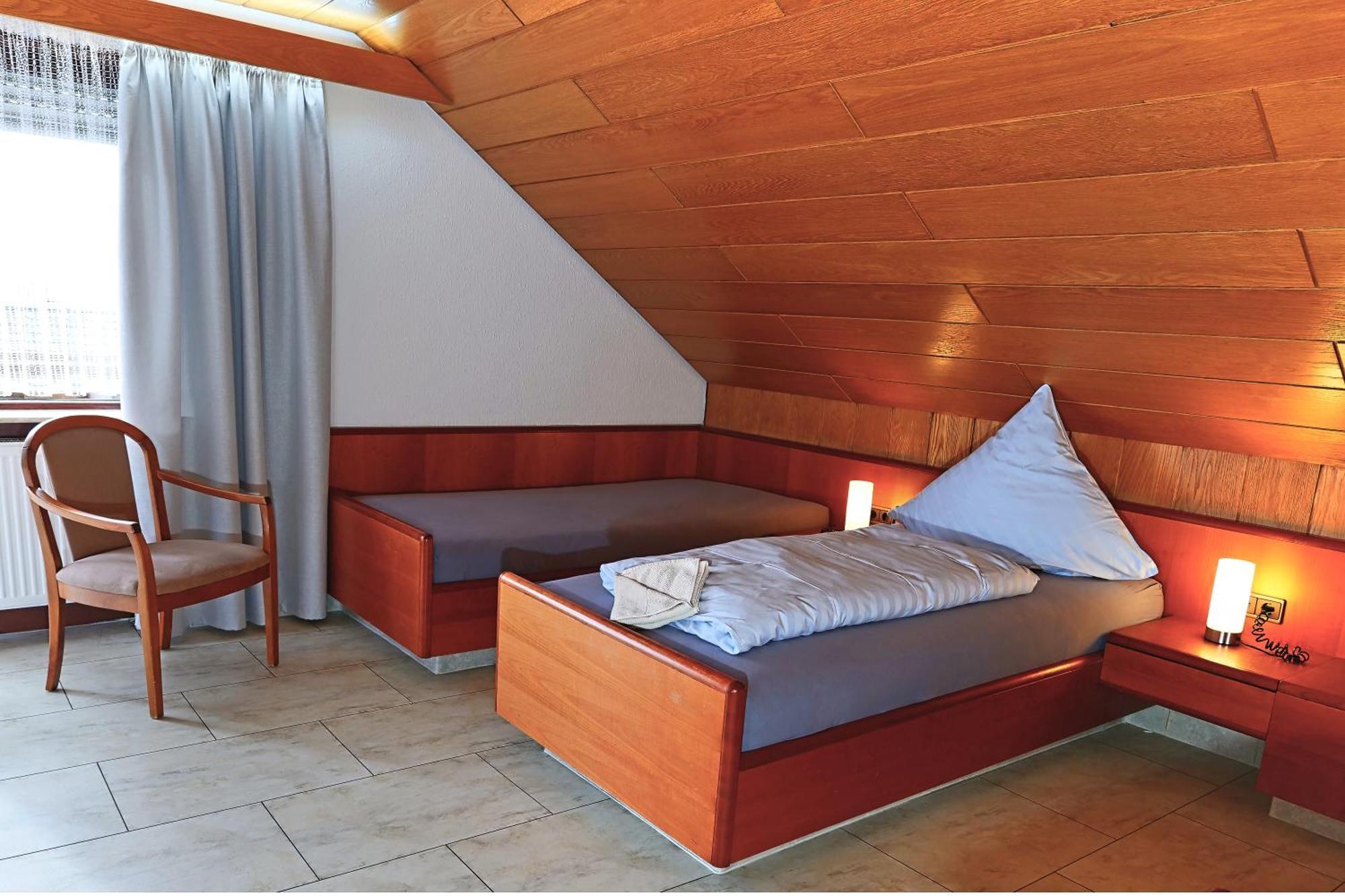 Hotel Garni Sebastian Kirrweiler  Εξωτερικό φωτογραφία